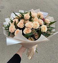 Букет Кремовые розы Латте в Кинель-Черкассы
