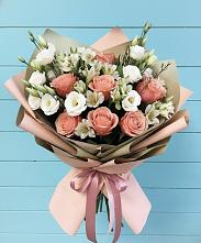 Букет цветов из:  Розы, Альстромерии и Лизиантусы в Кинель-Черкассы