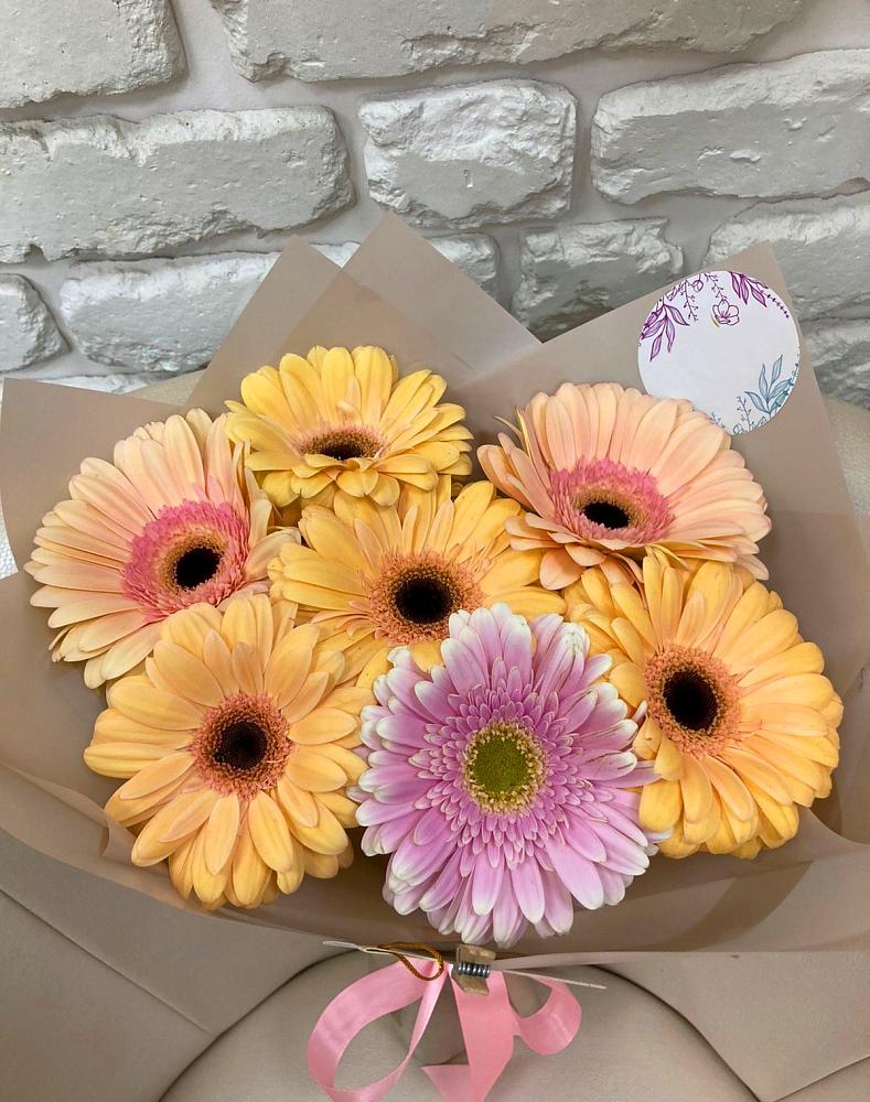 Букет цветов из: Герберы в Кинель-Черкассы