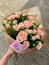 Букет цветов из:  Розы #REPLACE_PRED# Кинель-Черкассы