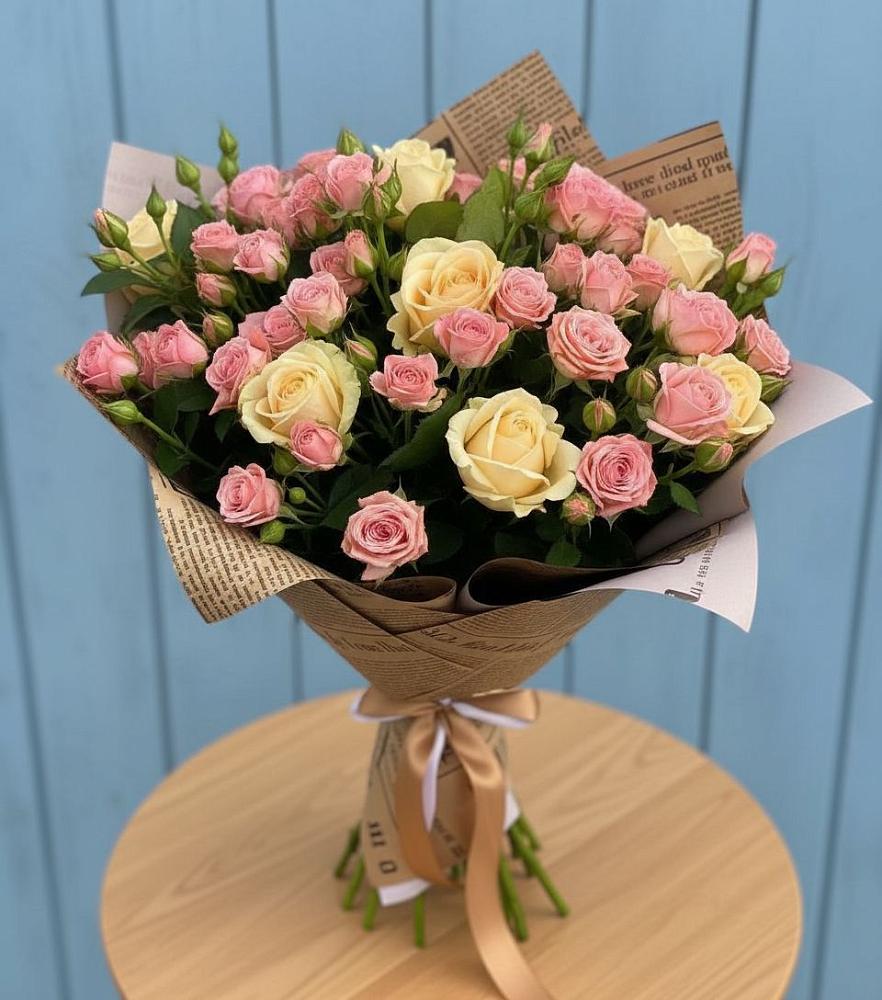 Букет цветов из: Розы в Кинель-Черкассы