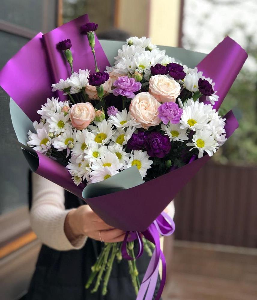 Букет цветов из: Хризантемы, Гвоздики и Розы в Кинель-Черкассы