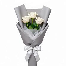 Букет 3 белые розы в Кинель-Черкассы