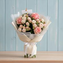 Букет цветов из:  Розы в Кинель-Черкассы