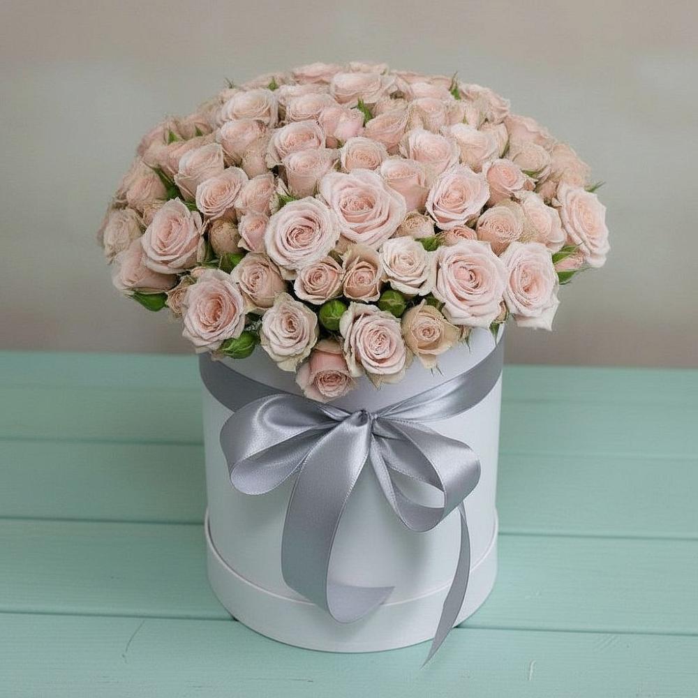 Цветочная композиция из Розы в шляпной коробке в Кинель-Черкассы